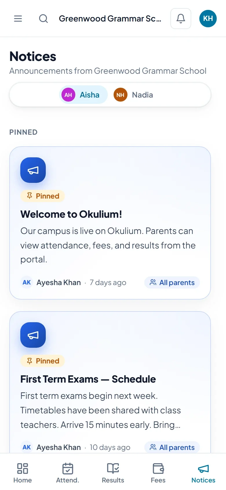 School notices in the parent app, with the school calendar for the month.